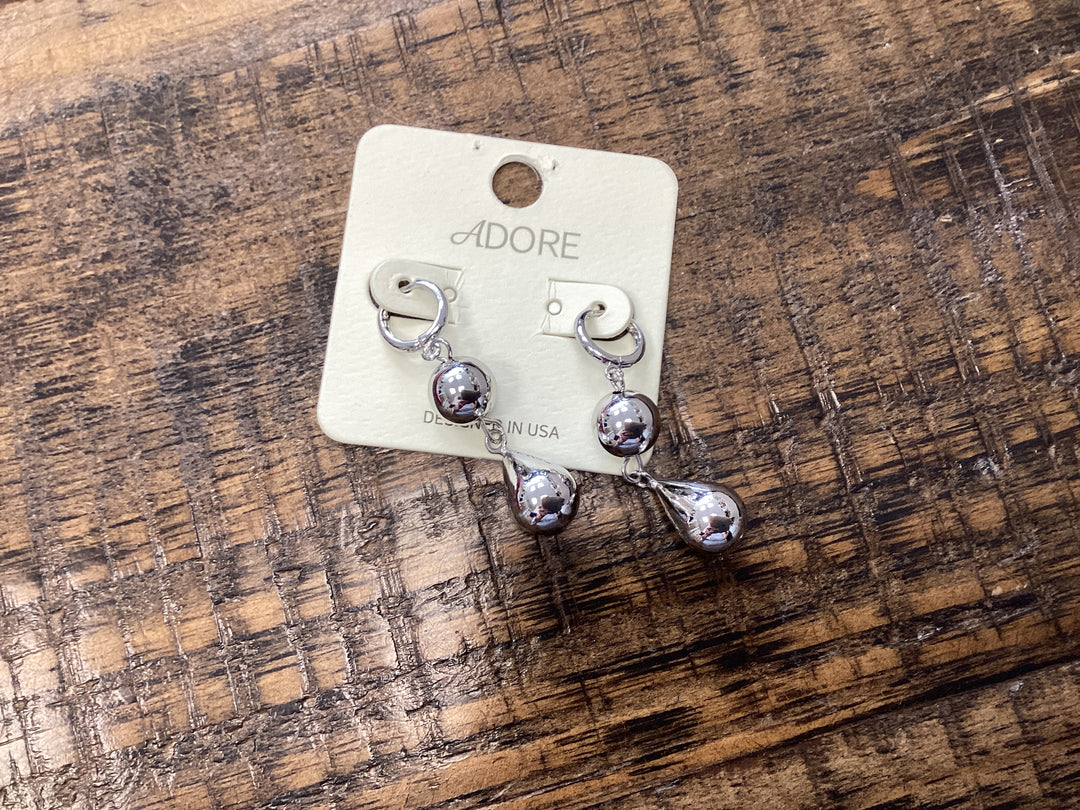 Adore