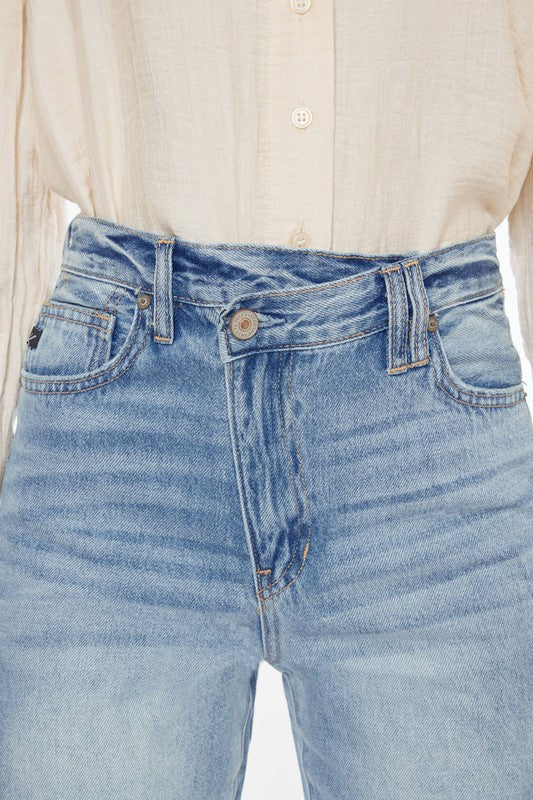 90's Wide Leg Straight Jeans - Jeans - Wild Willows Boutique - Massapequa, NY, affordable and fashionable clothing for women of all ages. Bottoms, tops, dresses, intimates, outerwear, sweater, shoes, accessories, jewelry, active wear, and more // Wild Willow Boutique.