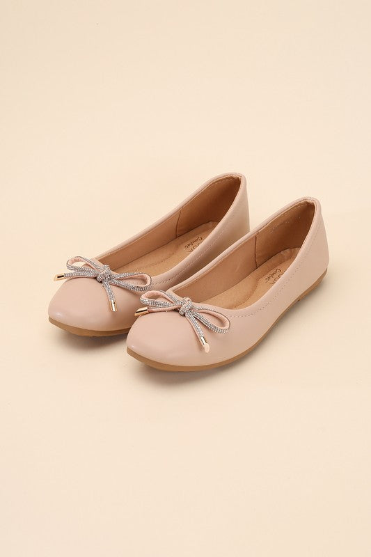 DOROTHY-77 Bow Ballet Flats - Shoes - Wild Willows Boutique - Massapequa, NY, affordable and fashionable clothing for women of all ages. Bottoms, tops, dresses, intimates, outerwear, sweater, shoes, accessories, jewelry, active wear, and more // Wild Willow Boutique.