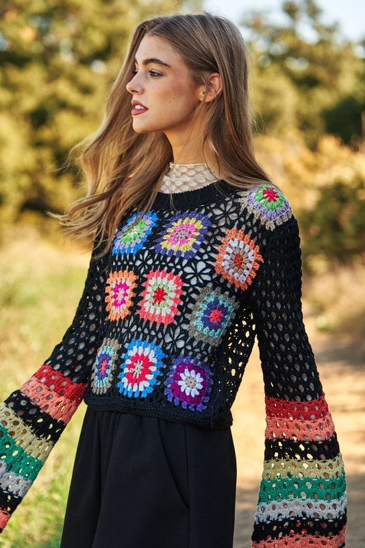 Floral Crochet Striped Sleeve Cropped Knit Sweater – Wild Floral Crochet Striped Sleeve Cropped Knit Sweater – Wild