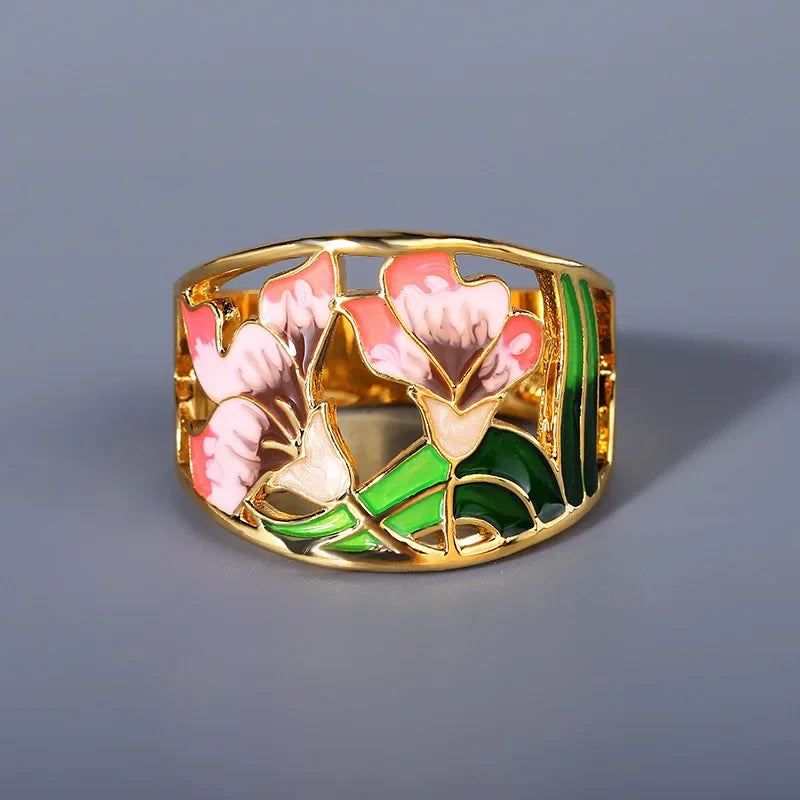 Retro Hollow Flower Two-Tone Enamel Ring New