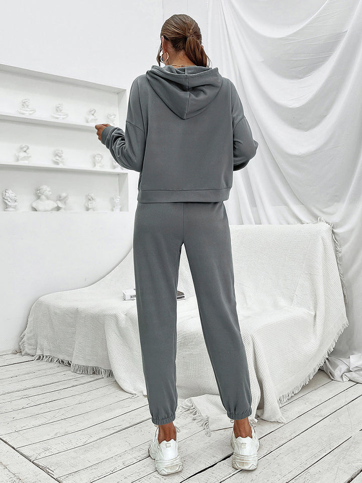 Sports Hoodie and Joggers Set - 2 piece set - Wild Willows Boutique - Massapequa, NY, affordable and fashionable clothing for women of all ages. Bottoms, tops, dresses, intimates, outerwear, sweater, shoes, accessories, jewelry, active wear, and more // Wild Willow Boutique.