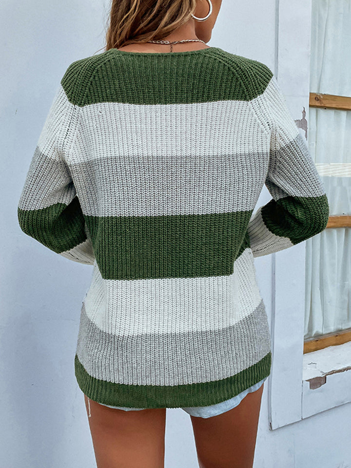 Color Block Rib-Knit Sweater - Sweater - Wild Willows Boutique - Massapequa, NY, affordable and fashionable clothing for women of all ages. Bottoms, tops, dresses, intimates, outerwear, sweater, shoes, accessories, jewelry, active wear, and more // Wild Willow Boutique.